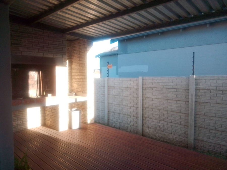 3 Bedroom Property for Sale in Parsonsvlei Eastern Cape